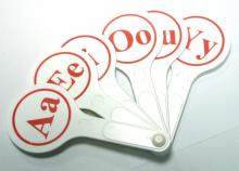 Веер. Гласные буквы английского алфавита (С-42) Веер. Гласные буквы английского алфавита (С-42)